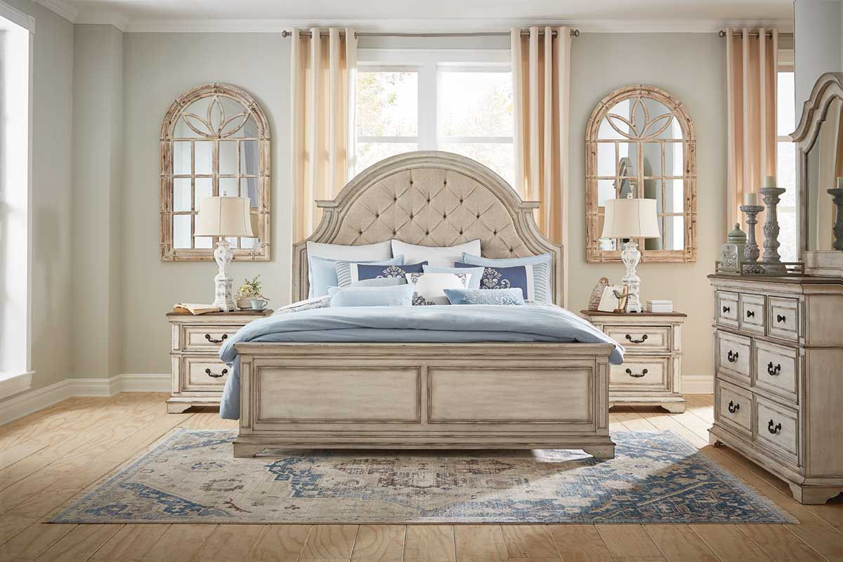 Juliana 5 Piece King Bedroom Set